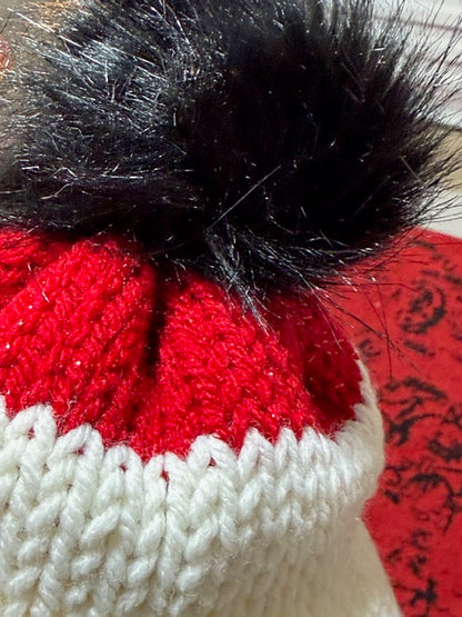 Crotchet Beanies - BODY: White & Red DETACHABLE POM: Black